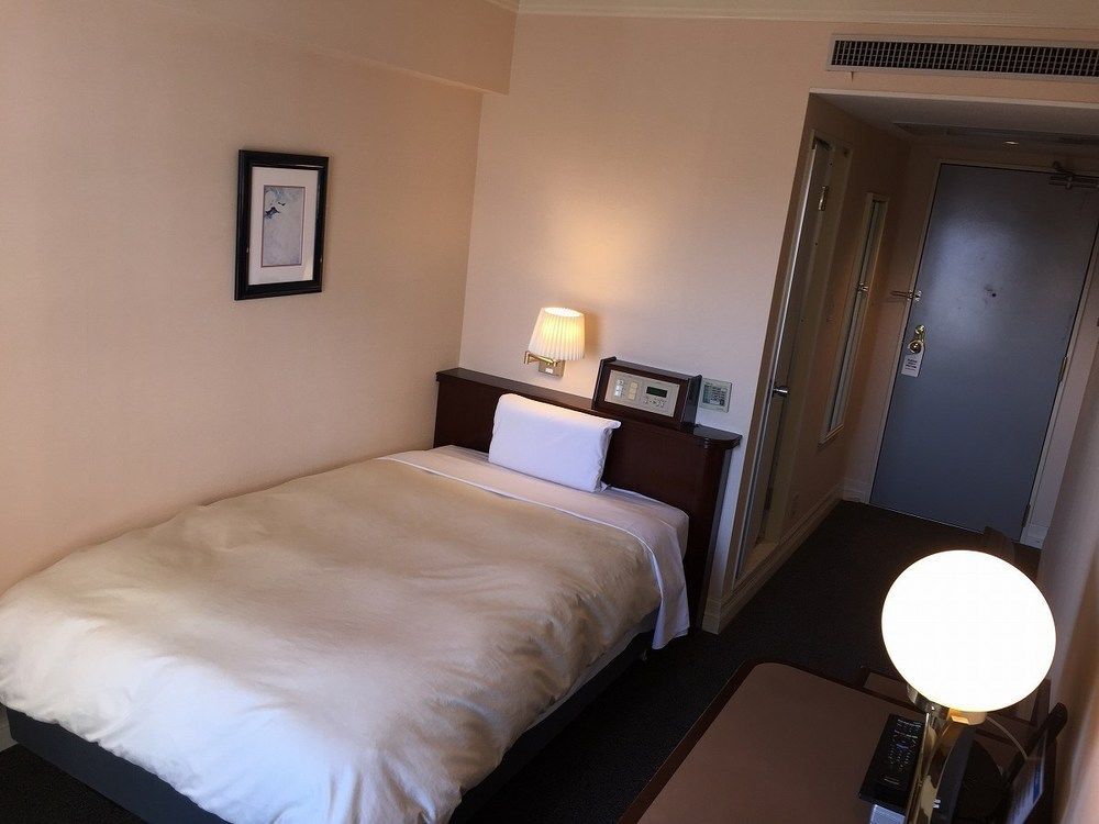 Creston Hotel Иваки Экстерьер фото